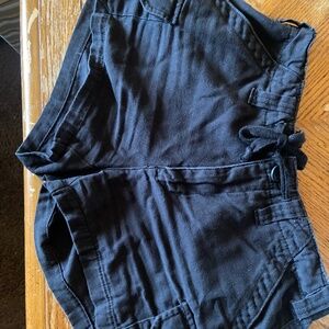 Low rise utility shorts